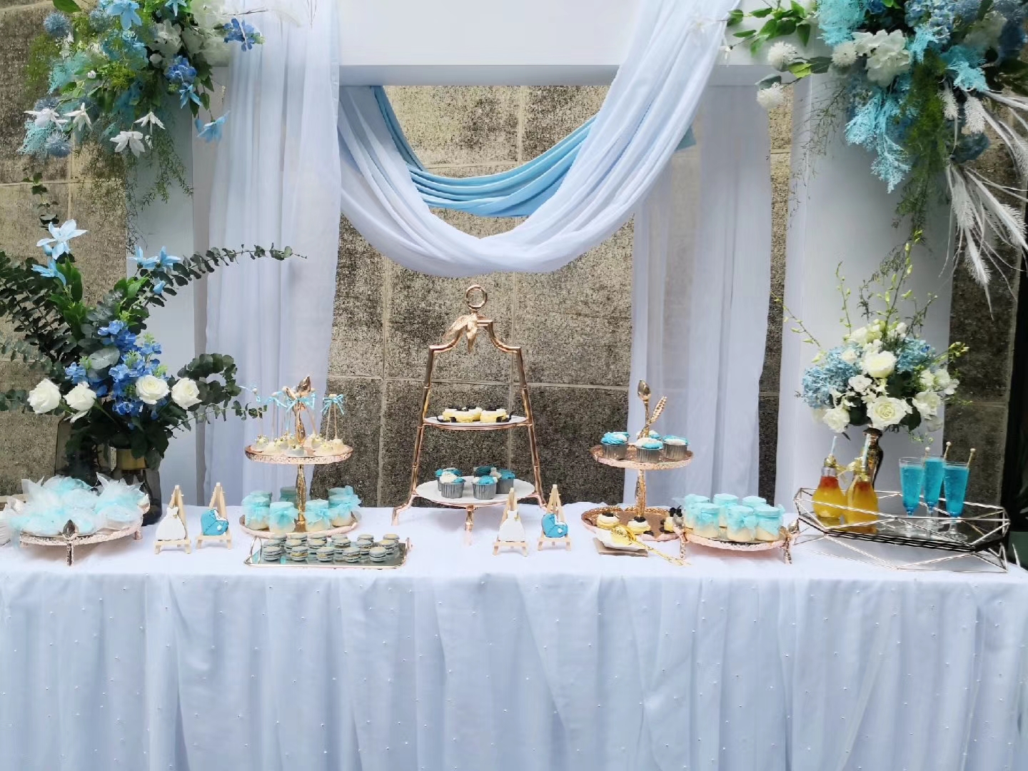 为深圳福田H&M定制的蓝色系列婚礼甜品台(图5)