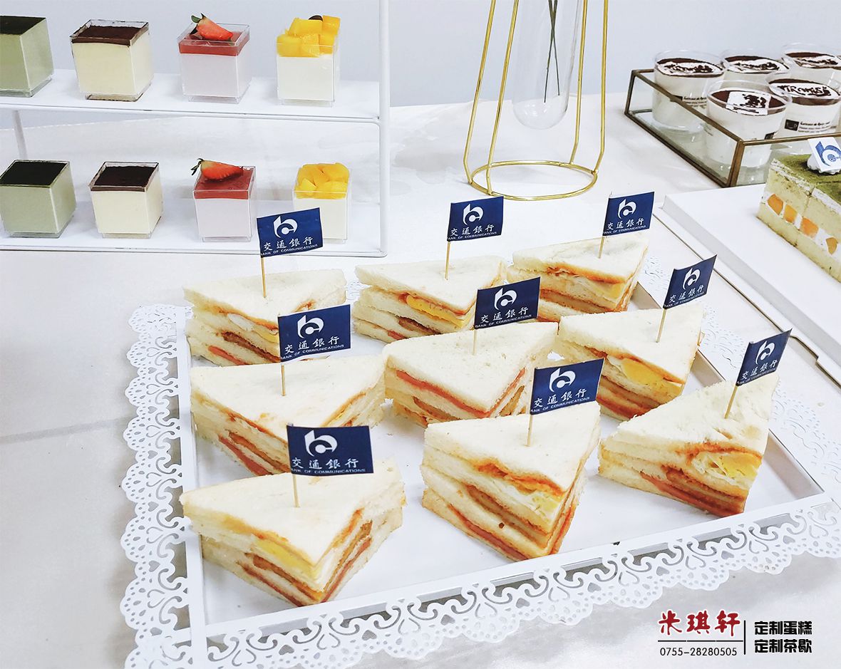 为交通银行深圳分行定制的15周年蛋糕茶歇甜品台(图5)